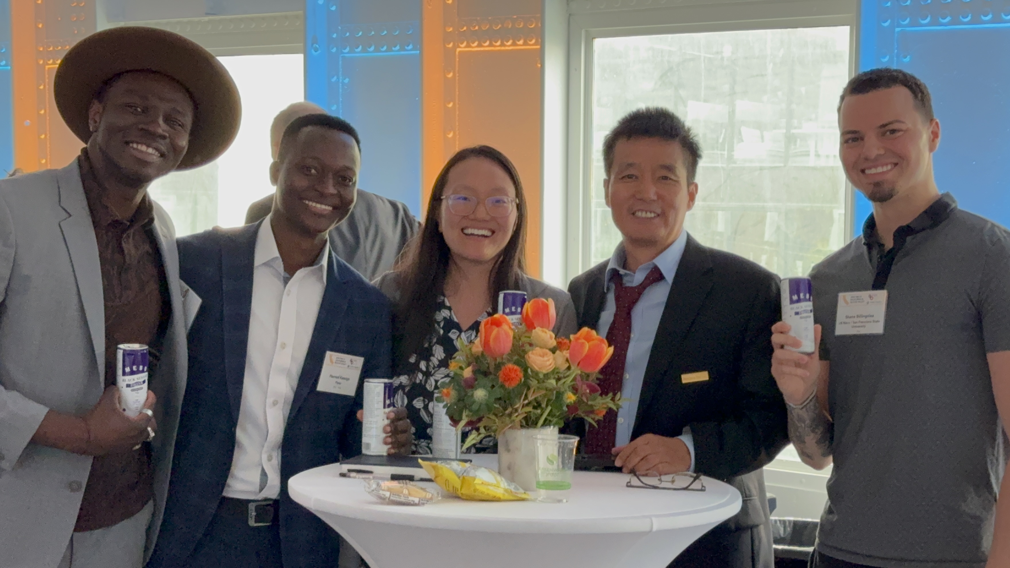 bwin必赢亚洲再生源黑芝麻乳，APEC系列活动专供饮品。