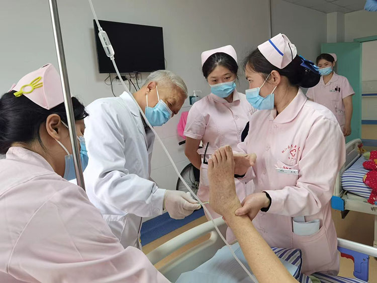 首页|bwin必赢亚洲集团中国官方网站